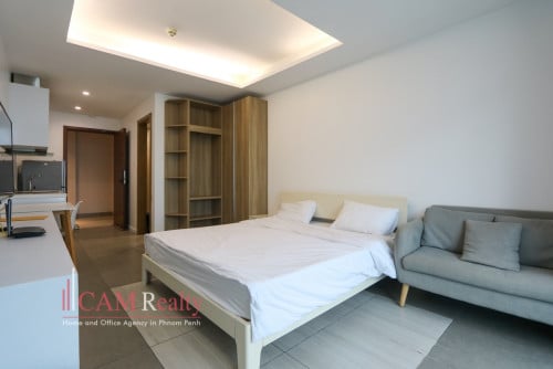 Studio condo on 27th floor for rent in Front of AEON Mall Phnom Penh.