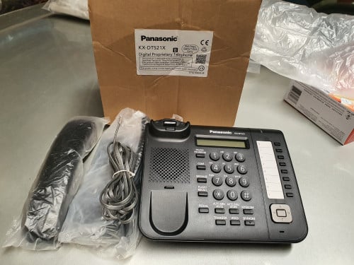 Main phone PANASONIC model DT521 telephone Desk Phone