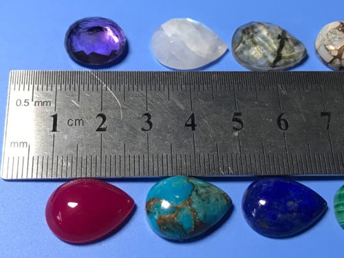 លក់ត្បូង​រតនគិរី blue zircon ​, amethyst, lapis lazuli, green amber, citrine, rainbow moon stone…