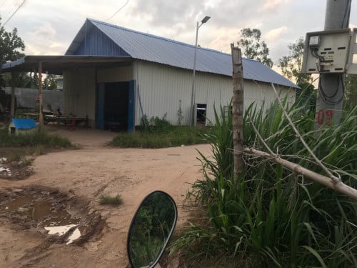 ដីកែង_ នៅក្រុងសំពៅពូន_ផ្លូវជាតិ21