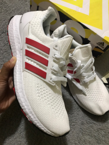 Ultra boost mens outlet red stripe