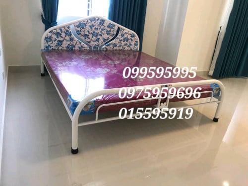 ឈុតគ្រែដែកក្បាលផ្កា + ពូក12ហ៊ុន 1,8ម×2,0ម