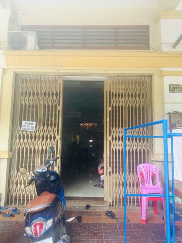 ផ្ទះលក់ពីម្ចាស់ដេីមផ្ទាល់ ប្លង់នៅក្នុងដៃស្រាប់មិនជាប់ធនាគារណាទេ