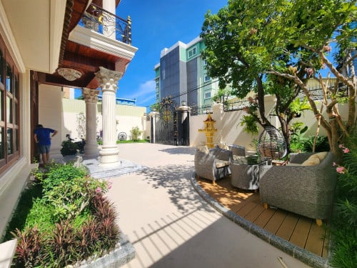 ផ្ទះវីឡាទោលលក់បន្ទាន់ នៅសង្កាត់ ភ្នំពេញថ្មី ​ខណ្ឌ សែនសុខ​ 💲តម្លៃ 2,15លានដុល្លា(ចចារ)