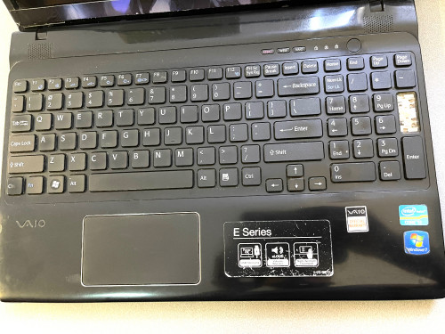 Laptop sony