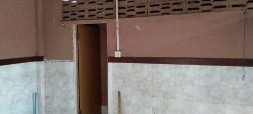 ផ្ទះលក់ប្រញាប់(ប្លង់រឹង)