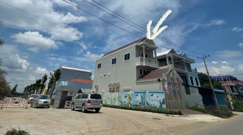 ផ្ទះសម្រាប់លក់