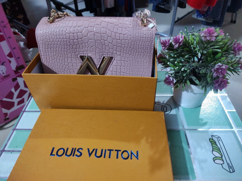 MATCHING FITS WITH S.O. FOR LOUIS VUITTON 🥰, Gallery posted by  euniceanada