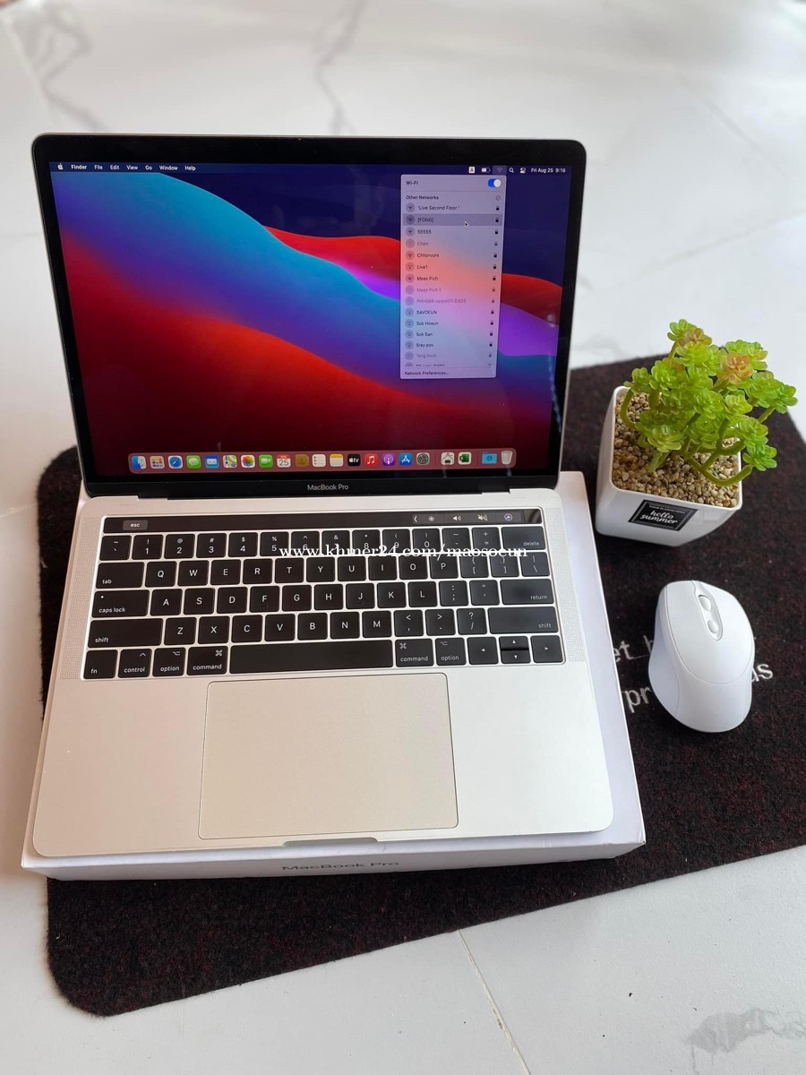 MacBook Pro 2019 13inch Touch Bar I7 | Ram 16GB | SSD 512GB Price