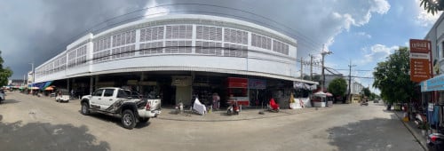 ផ្ទះ​ទល់មុខ​ផ្សារ​ឈូក​វ៉ា​1​ លក់​បន្ទាន់