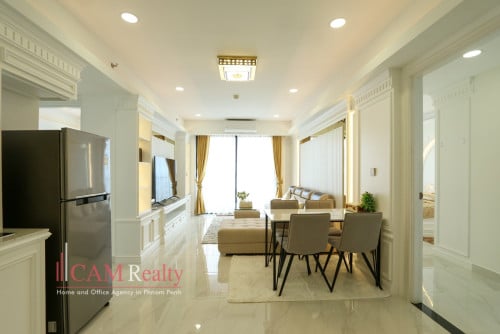 BKK3 (border BKK1) | Korean-style 3 bedrooms condo on 31st floor for rent | Swimming pool and gym