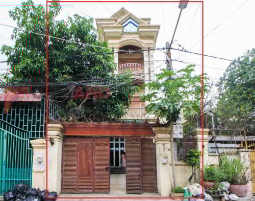 4 Bedrooms flat available for rent in Boeng Tompun Area( 5mn to Russian Market)