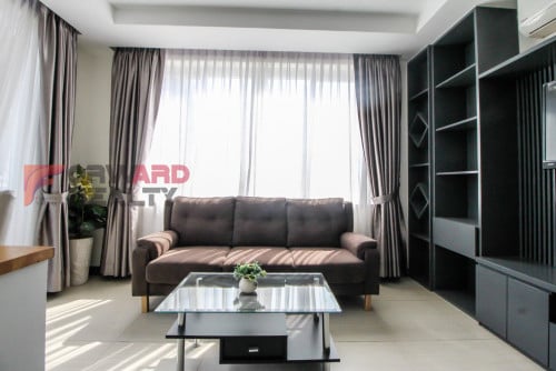 Spacious 1 Bedroom apartment for rent in Russian Market Area (Toul Tumpung)