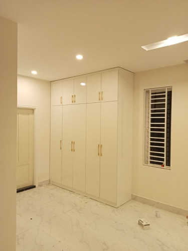 មានទទួលគូរប្លង់ ដេគ័រផ្នែកខាងក្នង និង ផ្សេងៗទៀតតាមតំរូវការលោកអ្នក