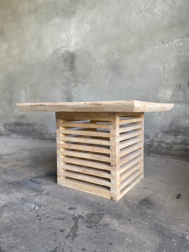 តុឈើ/Wooden Table