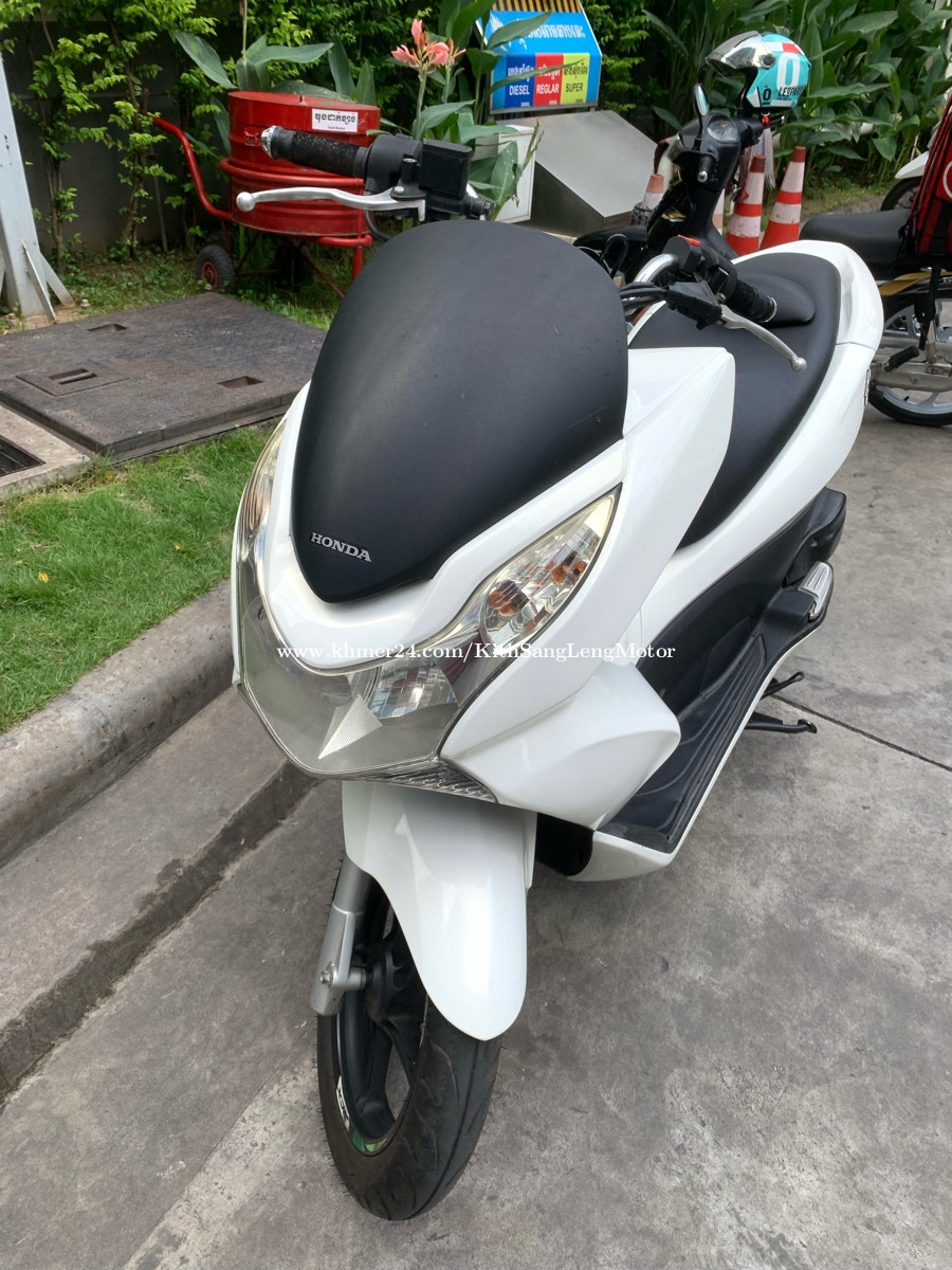 Honda pcx 2011 hot sale