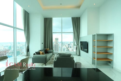 프놈펜에임대주택 | 38th Floor 3 Bedroom Penthouse Condo For Rent in BKK1