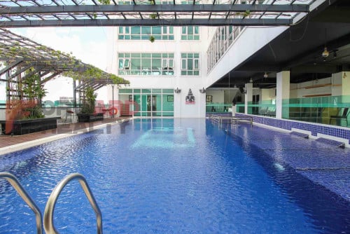 Modern 2 Bedrooms apartment with Swimming Pool and gym for rent in BKK3 Area (Toul Sleng)