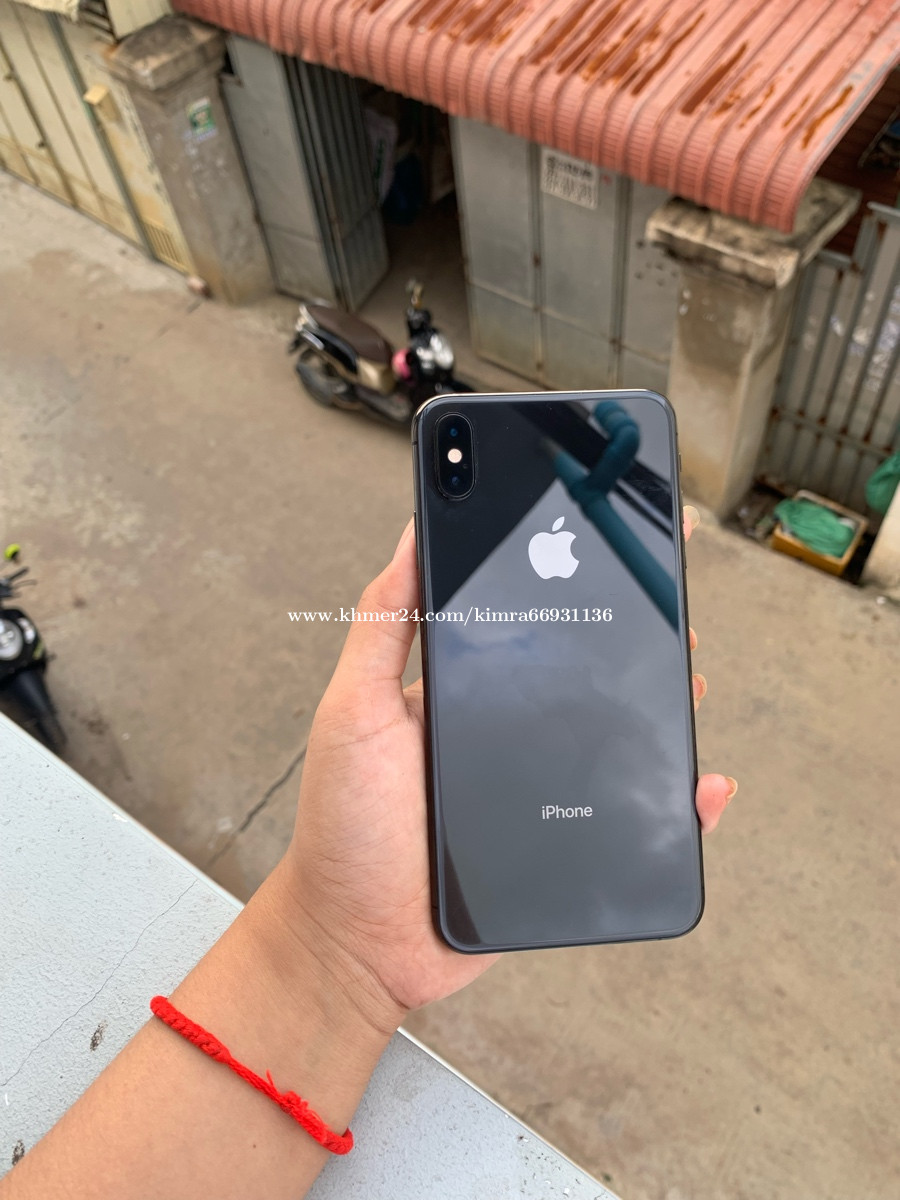 IPhone XS Max 256G price $280 in Chaom Chau 1, Por Senchey, Phnom