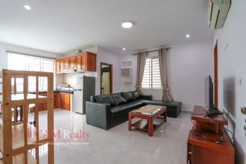 BKK2 area | 1 bed 350$ (60m2) & 2 bed 500$ (90m2) apartment for rent near BKK1 | Elevator