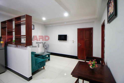 1 Bedroom apartment available for rent in BKK3 Area (Russian Market Area)