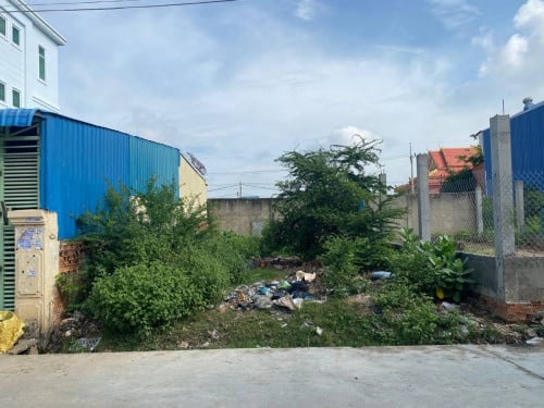 ដីក្បែរ Condo Borey Pipop Thmey Sensok លក់តំលៃពិសេស មានសាលារៀន មន្ទីរពេទ្យ មុខ ហ្គ្រេនភ្នំពេញ