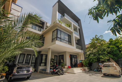 ផ្ទះវីឡាទោលលក់បន្ទាន់ នៅសង្កាត់ទួលទំពូងទី1​ខណ្ឌចំការម៉ន​ 2,2លានដុល្លា(ចចារ)