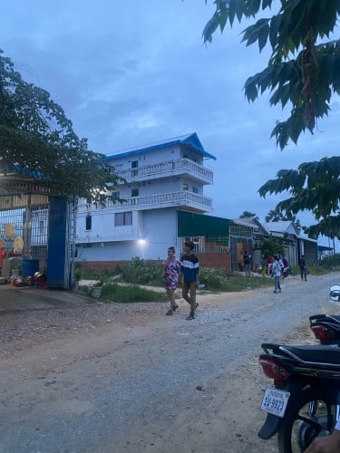 ផ្ទះជួលលក់