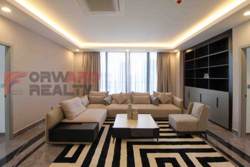 Modern 3 Bedrooms service apartment with swimming pool and gym available for rent in BKK1 Area