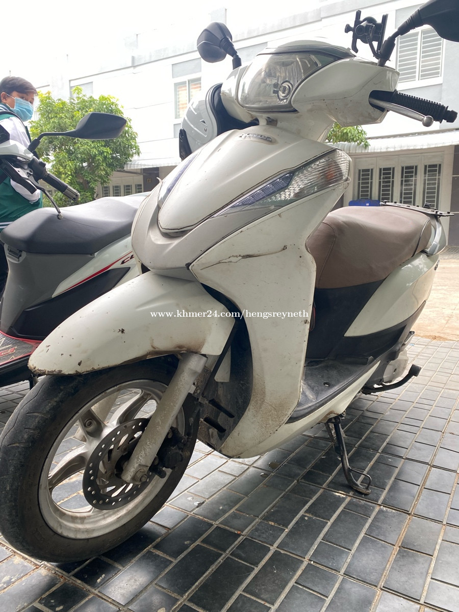 Honda lead 125cc year2016= 1335 Price 1335.00 in Kamboul, Cambodia Çheng