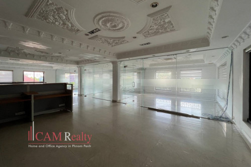 Daun Penh | 300 sqm office space for rent