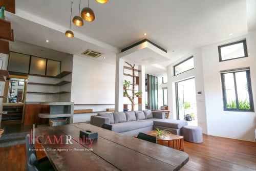 【日本語もOk】Western style 1 bedroom renovated town-house serviced apartment for rent