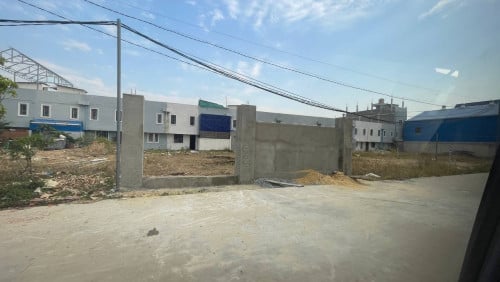 ដីលក់ ជិតអុីអន3