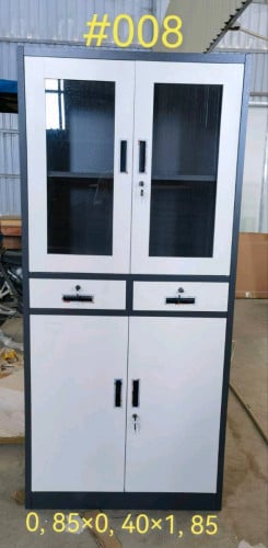 ទូកញ្ចក់ដាក់ឯកសារ