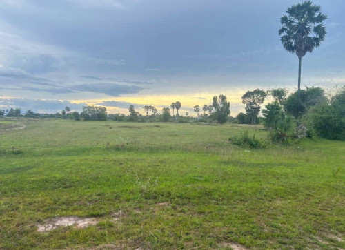 ដីលក់ តម្លៃល្អ ជិតផ្លូវជាតិលេខ៣