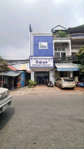 ផ្ទះលក់បន្ទាន់ ,ទីតាំងល្អ