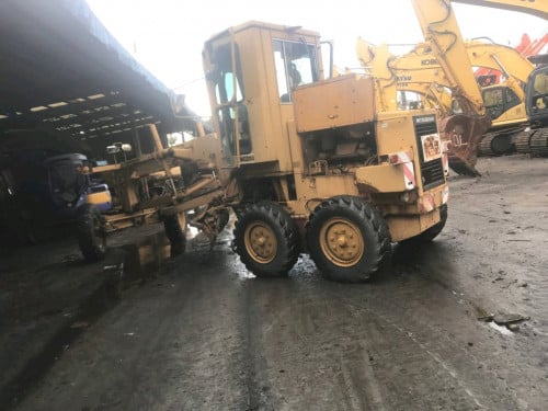 ទទួលកម្មង់គ្រឿងចក្រគ្រប់ប្រភេទពីវៀតណាម (តម្លៃក្រោមទីផ្សារ)