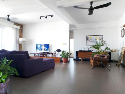 3 Bedroom Apartment for rent in Tonle Bassac With Pool Is Available