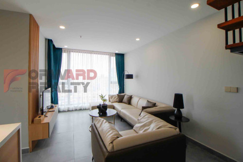 Duplex 2 Bedrooms apartment with swimming pool and gym available for  rent in Toul Kork Area