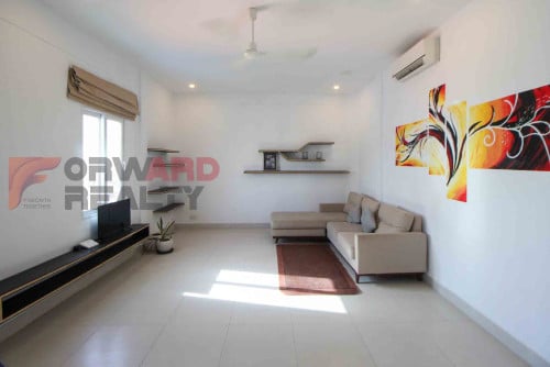 Duplex 2 bedrooms renovated apartment available for rent in Doun Penh Area