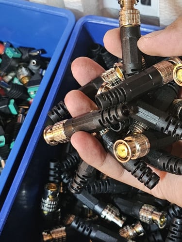 BNC & DC Connector គុណភាពខ្ពស់ មួយកញ្ចប់​ 100គ្រាប់ 8$