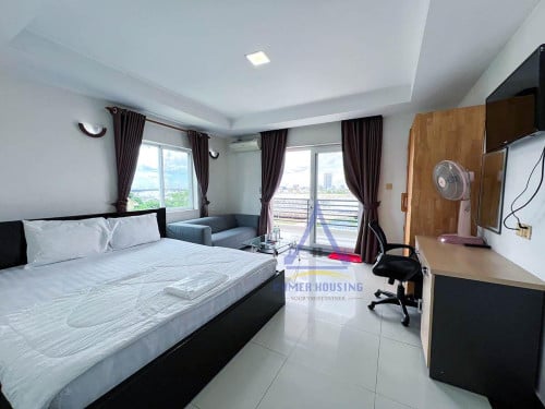 Doun Penh area | Brightness apartment one bedroom with lift for near Riverside