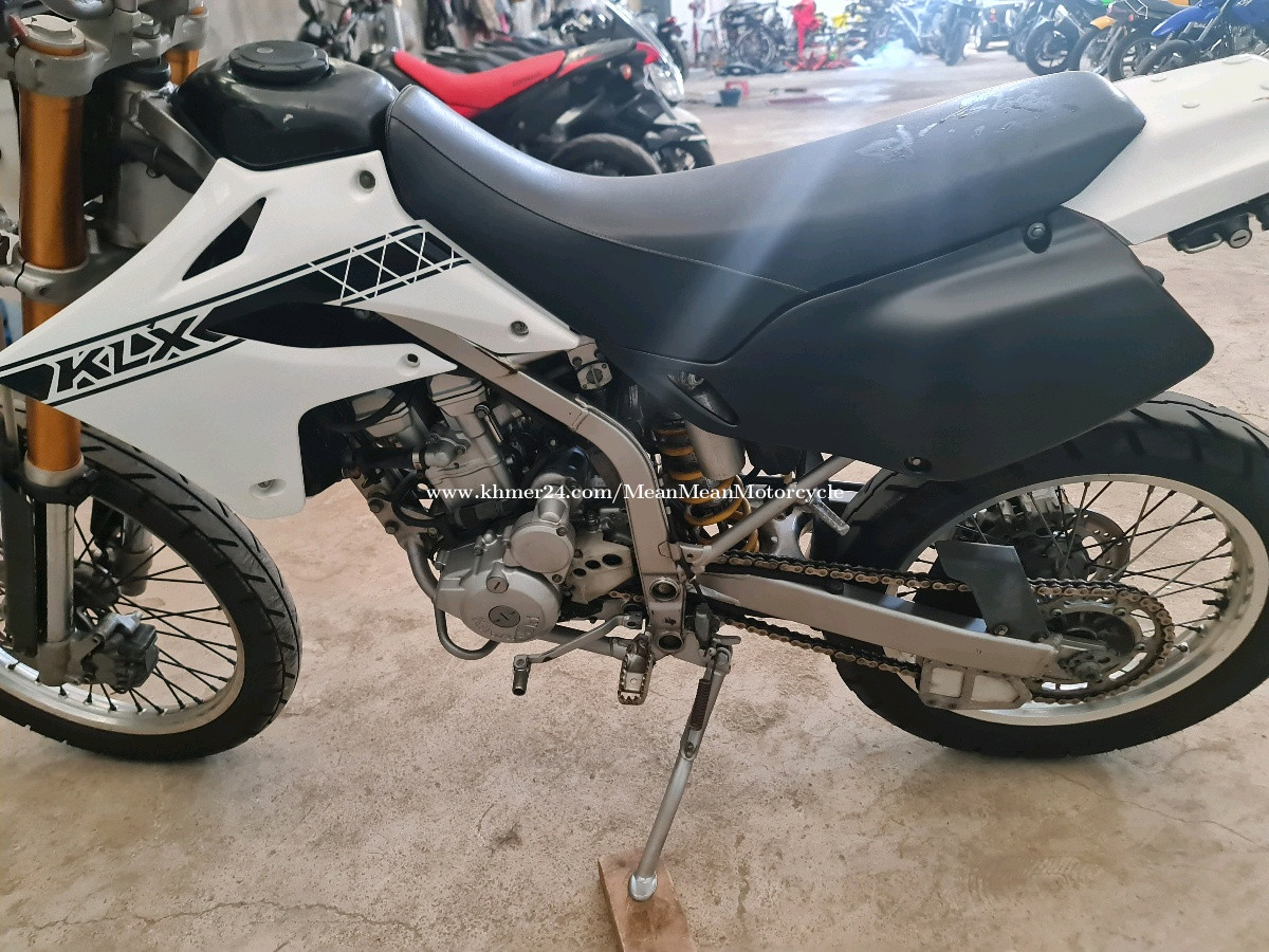 Kawasaki klx store 250cc