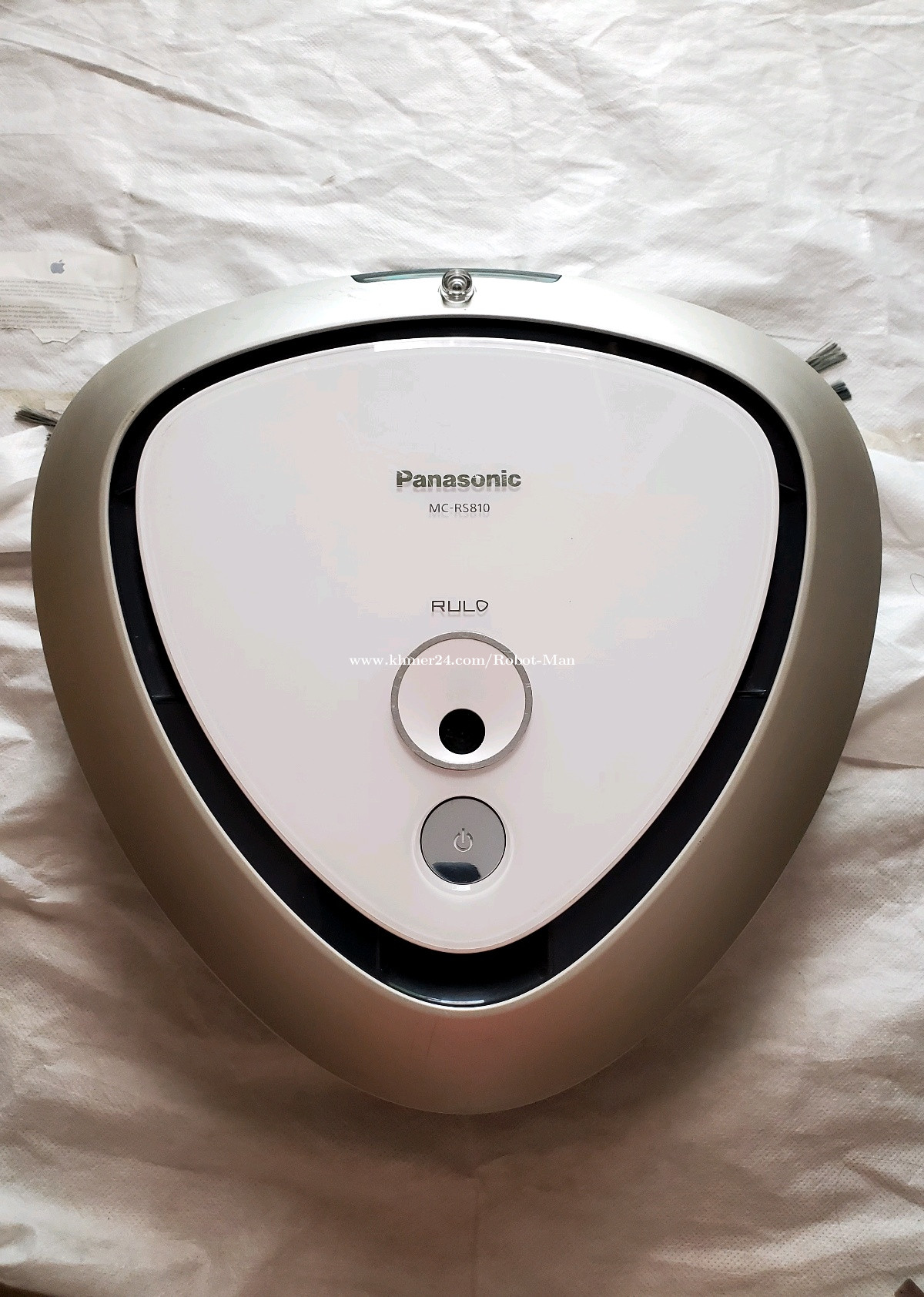 Panasonic vacuum robot made in Japan Price 150.00 in Phnom Penh