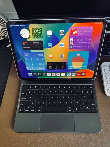 iPad Magic Keyboard  11 inch