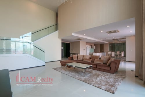 프놈펜에임대주택 Daun Penh | 5 bed duplex penthouse for rent | Rooftop pool, gym, steam, sauna and jacuzzi
