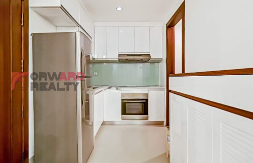 Spacious 1 Bedroom apartment with swimming pool and gym available for rent in BKK1 Area.