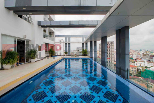 1 Bedroom apartment with Swimming Pool and gym for rent in Tonle Bassac Area (near BKK1)