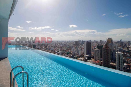 2 Bedrooms Condominium with swimming pool and gym available for rent in BKK1 Area