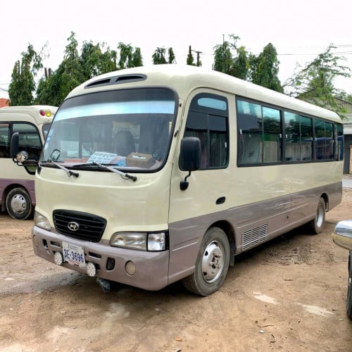 ឡានជួល រថយន្តជួល ឡាន12កៅអី ឡាន15កៅអី ឡាន25កៅអី 35,45កៅអី